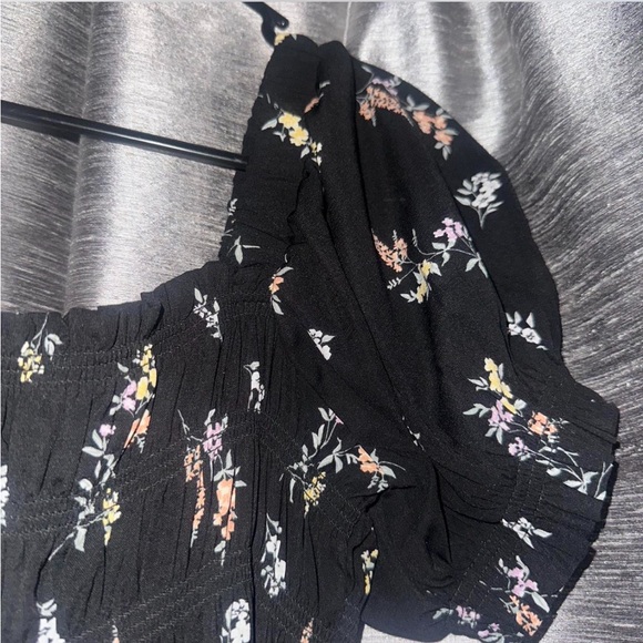 Floral Black Maxi Dress - Picture 3 of 4